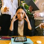 Comment identifier les facteurs de risques psychosociaux en entreprise
